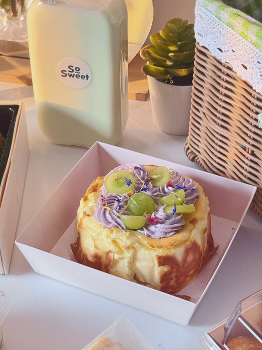 Sweet Green Whispers Picnic Basket 🧺