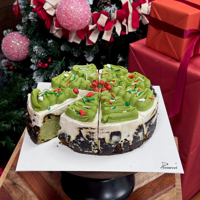 Christmas Matcha Basque Cheesecake 8-inch/Sliced